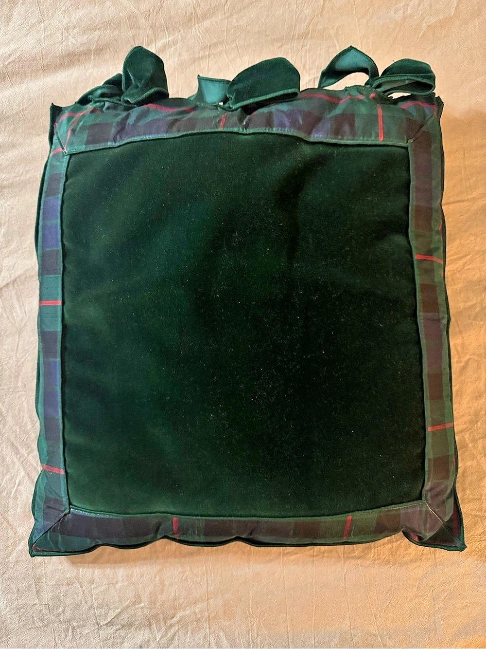 Altalena of Geneva Luxury Forest Green Velvet & Tartan Plaid Pillow